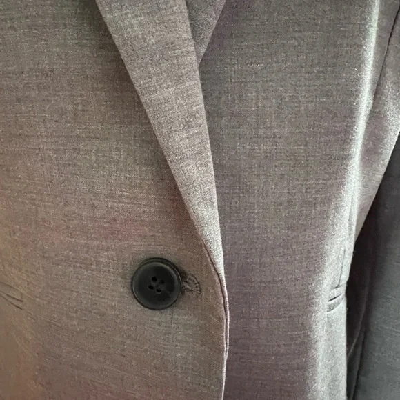 Vintage H & M Gray Women's Blazer - polka dot interior lining - Picture 4 of 9